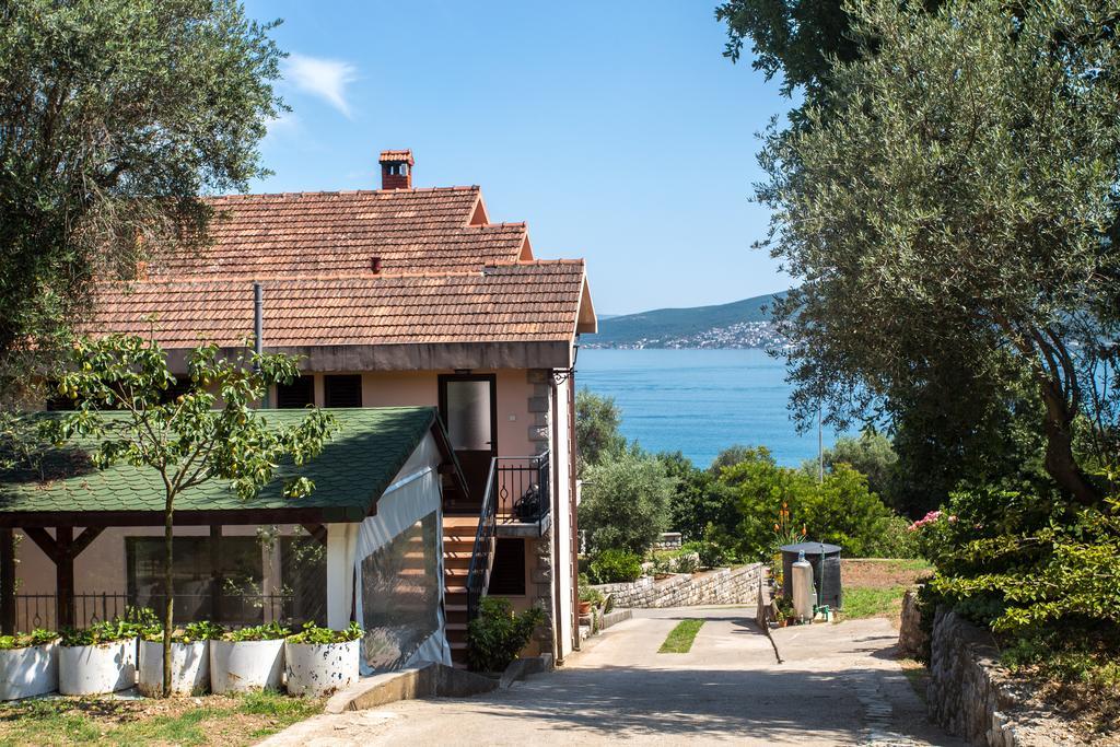 Apartments And Bungalows Mimoza Baosici Herceg Novi Exterior foto